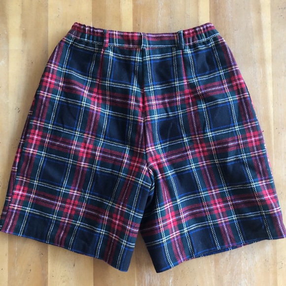 Vintage Plaid Wool High Waisted Long Shorts Red Green Tartan Christmas Large EUC - Picture 6 of 16